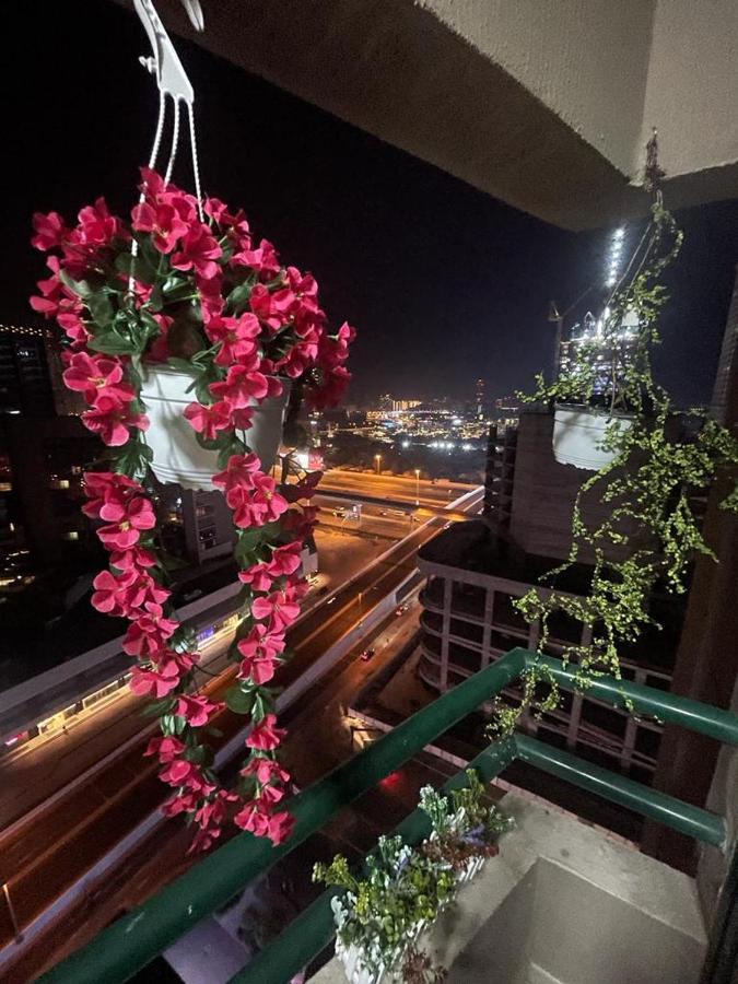 Hostel Dxb Backpackers Executive Dubaj Zewnętrze zdjęcie